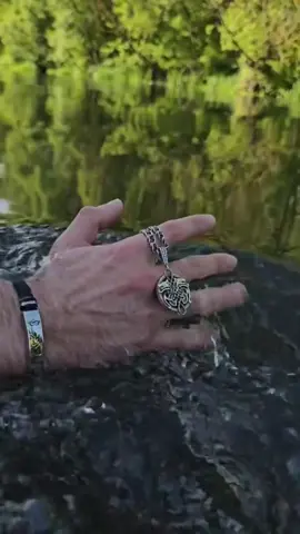 #duet with @🌖WOLF🌒 