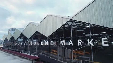 Channelling my inner planner 🤓 No one knows how to meal plan like a Melbourne local, so I teamed up with @MyFitnessPal and got to hear the ultimate meal planner tips from the iconic South Melbourne markets. Y’all didn’t disappoint.  🥦😂 What they didn’t know? MyFitnessPal has just dropped a game changing brand new Meal Planner feature, which delivers fully personalised plans tailored to your dietary, health and household budget needs. Take the guesswork out of planning and get some time and money back. #myfitnesspal #mealplan #mealpreptips #mealprephacks #paidpartner 