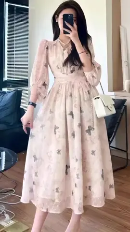 #gamis #terbaru #elegantstyle #bestseller #premium #dresslebaran #kekinian #dresskoreanstyle #dresskoreanlook #dresslebaran 