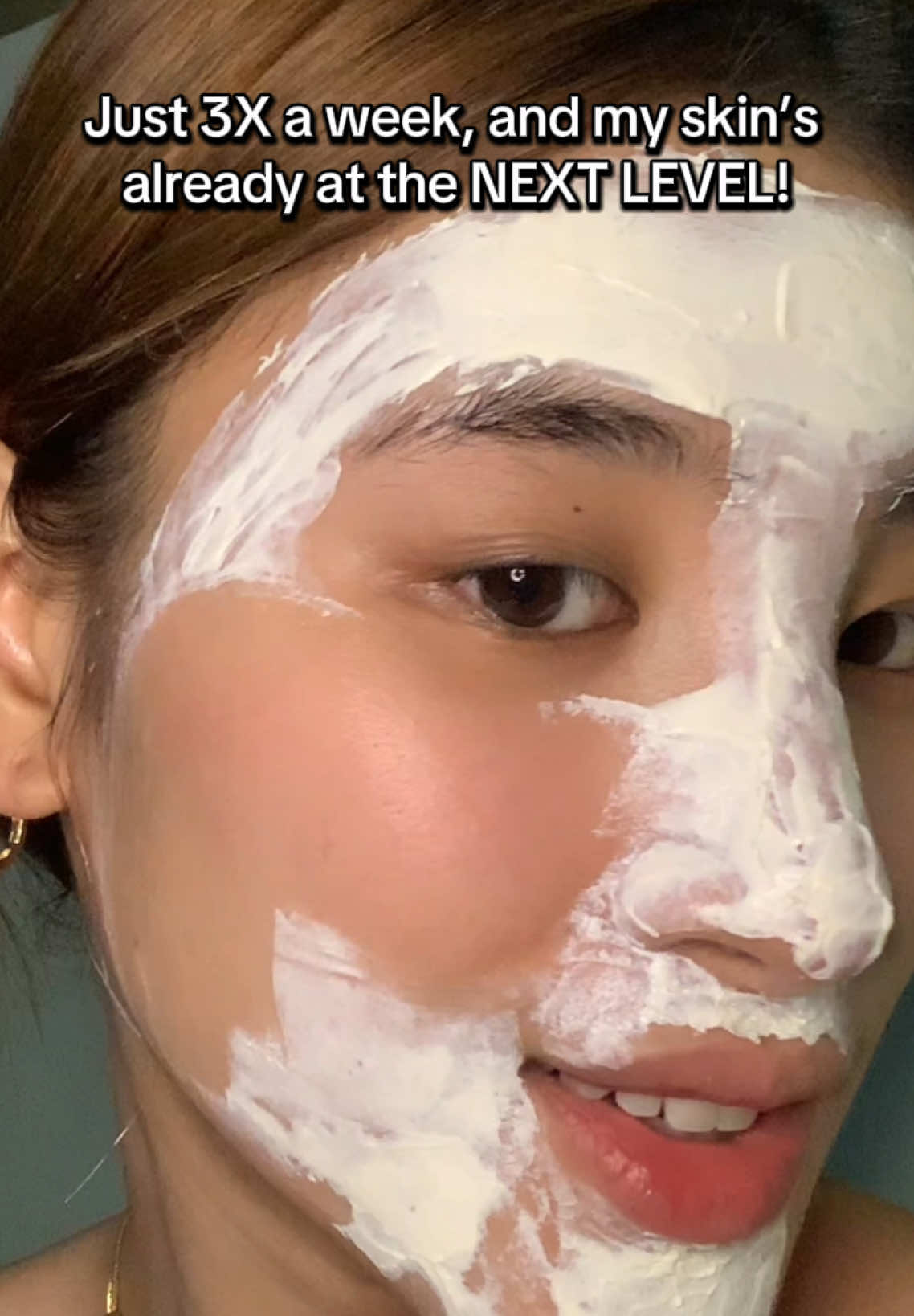 Say goodbye to clogged pores! The Dr.Leo Clay Mask is my new go-to for that deep clean feel. Clear skin starts here!✨ #skincare #acnetreatment #drleoph #drleo #ClayMask #ClearSkin #DeepCleansing @Dr.Leo-USA 