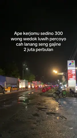 Awok awok #materialholiday #ryanslw 