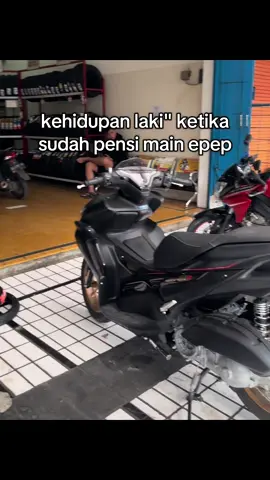dulu uang buat top up epep, sekarang buat modip motor 😜