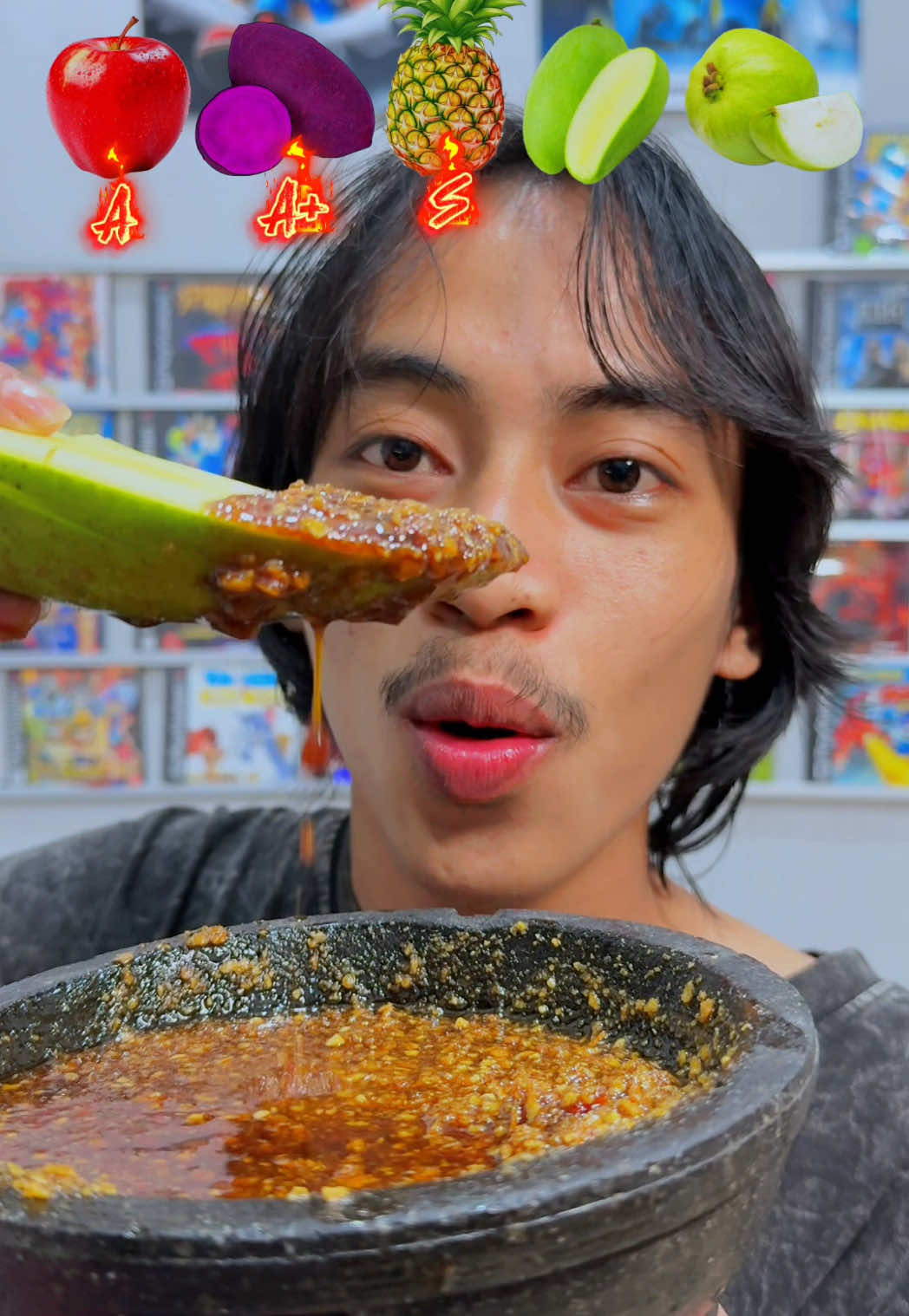 Makan rujak sesuai emoji 🤤 Next makan apa lagi nih? #mukbangers #asmrsounds #asmreatingsounds #food #Foodie #eatingshow #eatingsounds #emojichallenge #fruit #rujak 