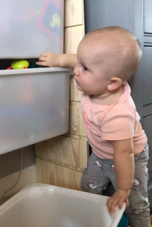 So cute 🥰🥰 #baby #foryou #hi #Love #babylove #haha #happy #fyp #usa #funny 