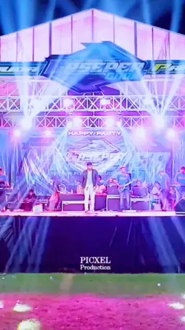 👥 T E M A N 👥 #sonymc  memang bila orang sedang jaya siapapun menyanjungnya... 