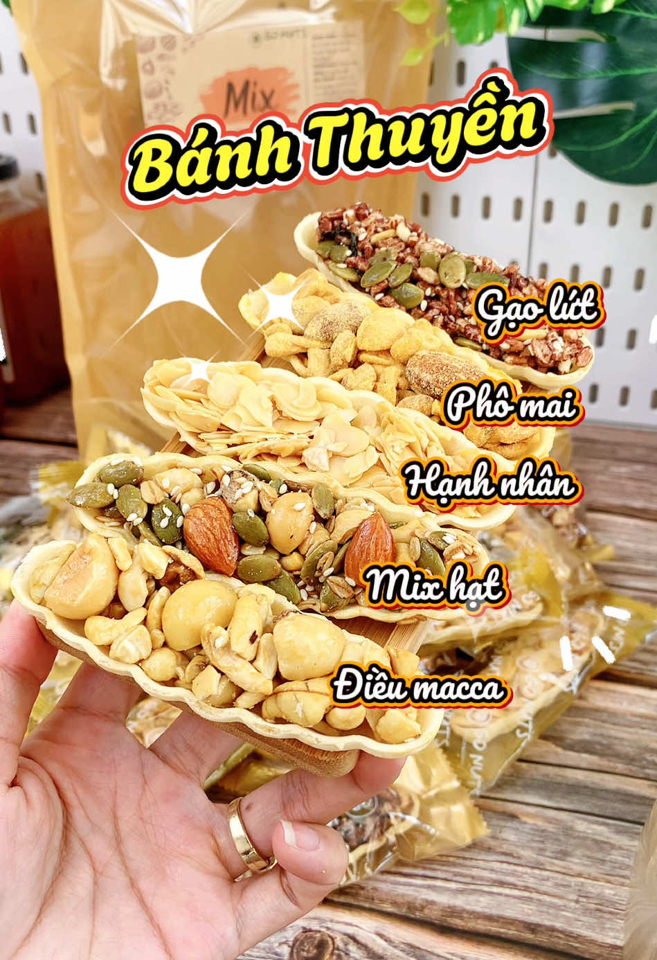 Bánh thuyền mix 5 vị nhà Go Nuts hạt thơm ngon giòn bùi thích hợp làm bữa sáng, bữa phụ dinh dưỡng.  #banhthuyenmixhat #banhthuyen #banhthuyengonuts #banhthuyenhatdinhduong #ngucoc #dinhduong #healthy #suckhoe #muataitiktok #monngonreview #salegiuathang #salevuifreeship #1415giuathang 