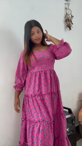 මොහොතක් පාසා 💗 #sithu_gurl❤️✨️🧚‍♀️ #800k #foryou #onemillionaudition #fypシ゚viral #viralvideo #moreviews 