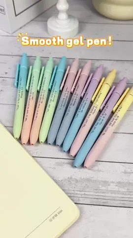 #gelpen #pen #writingvideos #writingtok #fyp #pentok #TikTokShop #fourcandies #freshstartessentials #tiktokshopjumpstartsale #tiktokshoploveatfirstfind #foru #bestpen