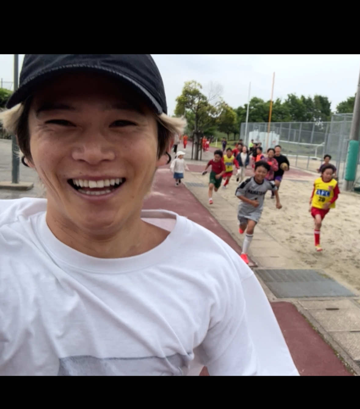 走ってたら小学生にドンドン追いかけられるんやけどww #逃走中