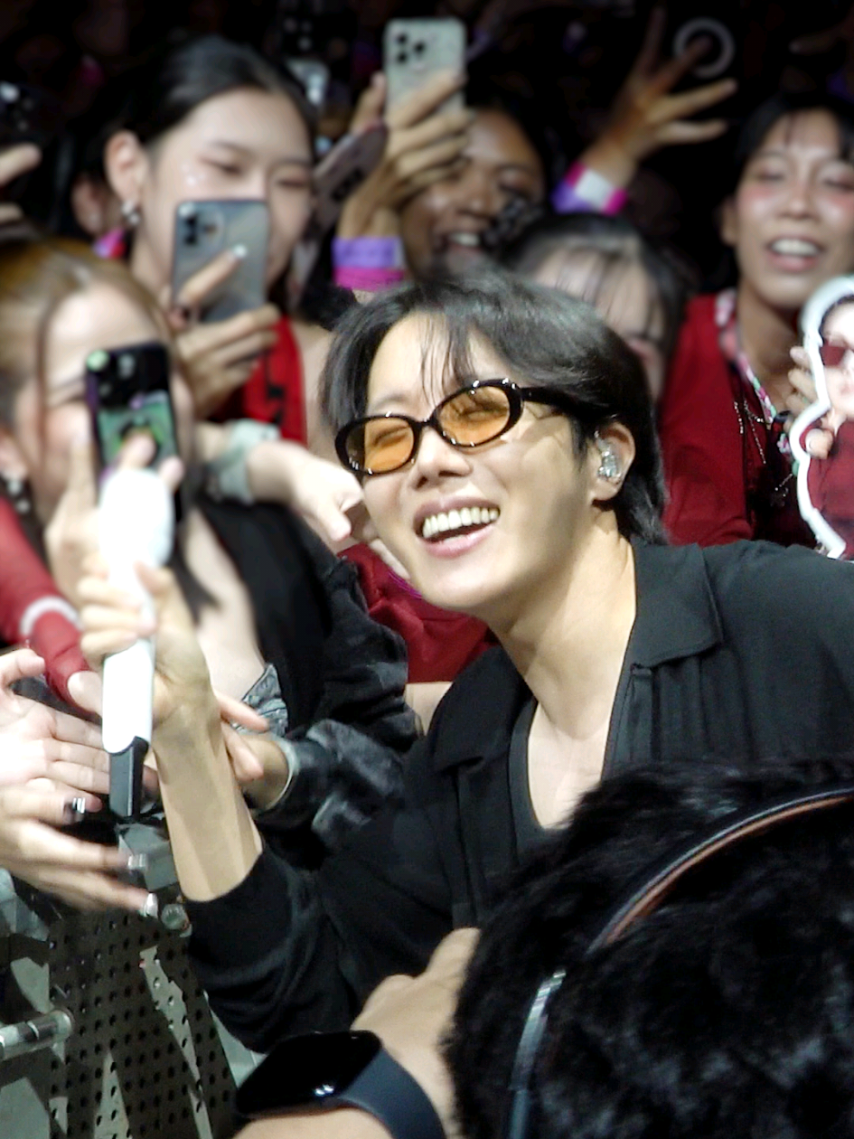 ‘HOPE ON THE STAGE’ in BANGKOK Short Film #잘_즐겨줘서_고마워요_아미 💜 #HOS_TOUR_BANGKOK #제이홉 #jhope #BTS #방탄소년단 @hobipower 