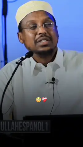 Laabtada Nadifi cuqdada iska daa #اللهم_صلي_على_نبينا_محمد  #sheekhmustafe #onthisday #allsomaliatiktok #ciyaalxamar #muqdishotiktok🇸🇴🇸🇴❤ #hargeysa_somaliland💚☁️❤ #viewsproblem #noqabiil🚫 #fypシ゚ 