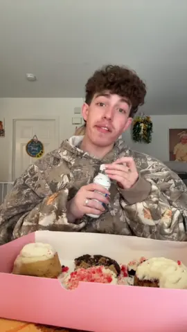 Eat with your girlfriends hands😂#fy #fyp #fypシ #fypage #fypシ゚viral #prank #family 