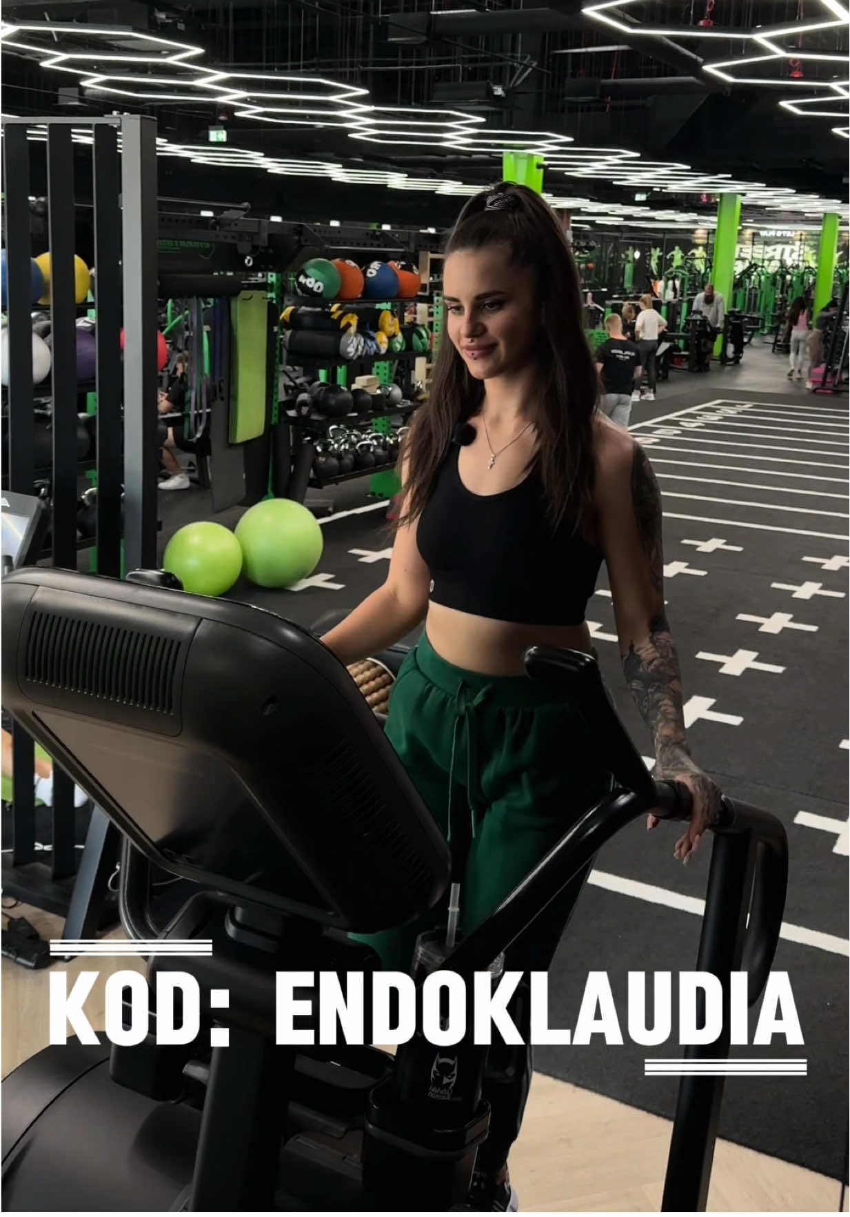 Kto robi formę na lato? 💪🏻 Daj znać w komentarzu! 🤨 Nowa Endorfina w Lublinie na Zana już prawie otwarta, a ja mam dla Was sztos opcję! 🙂‍↕️ W przedsprzedaży karnet kosztuje tylko 49 zł, a z moim kodem macie -10 zł, czyli płacicie tylko 39 zł/mies.😎 Za taką cenę serio warto zacząć działać — nowa miejscówka, nowa energia i może… nowa forma? Widzimy się na treningu 🫡 #endorfina #lublin #silka #trening #forma #fitlato #nowasiłka #promka #przedsprzedaż #aktywnie #Fitness