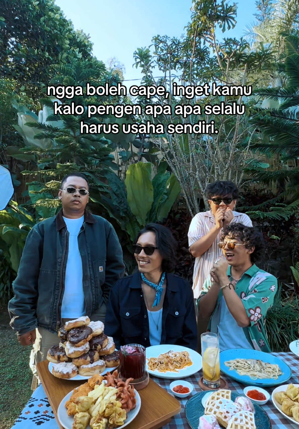 Semangat semuanya yok bisa yok. #coldiac #beautifulday #musikditiktok #fypシ゚ 