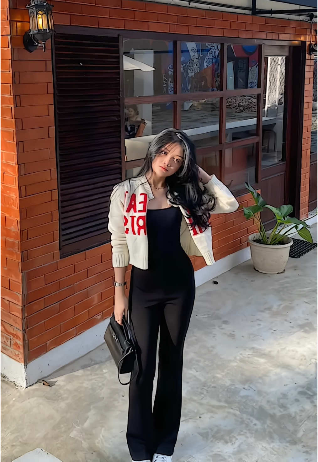 Celana nya bagus banget #foryou #viral #fypシ #flarepants #fyp 