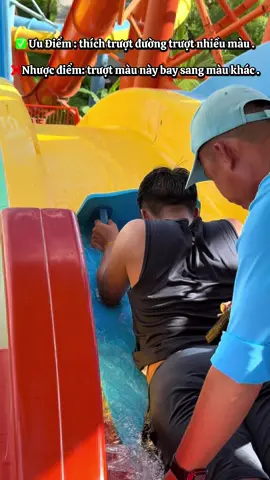 Phần 1 : nhược điểm của bạn là gì khi tham gia đường trượt nước 🤔#GreenCreator #VinWonders #Vinpearl #VinpearlGolf #TuhaoVietNam #wondersummernhatrang #uocduoclenxuhuongtiktok #watarpark 