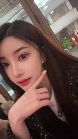 셀카는 어려워  #tiktoklive #tiktokkorea #추천 #fyp #美女 #可爱 #추천떠라 #fypシ #cute #섹시 