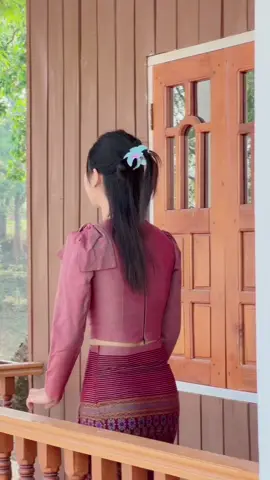 မၢဝ်ႇႁၢင်ႈလီ😳🫰🏻 #MoNoom #သၢဝ်တႆး 