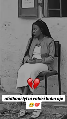 ukilemewa na masomo,,,usikubali pia maisha ikuleme!!!!jitume🫴@aus.tino_ 