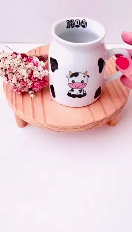 Caneca Leiteira em Porcelana Vaquinha 260ml ID SHOPEE: BUJ-WPF-SXX ➡️ Link na BIO ♥️ 🚀