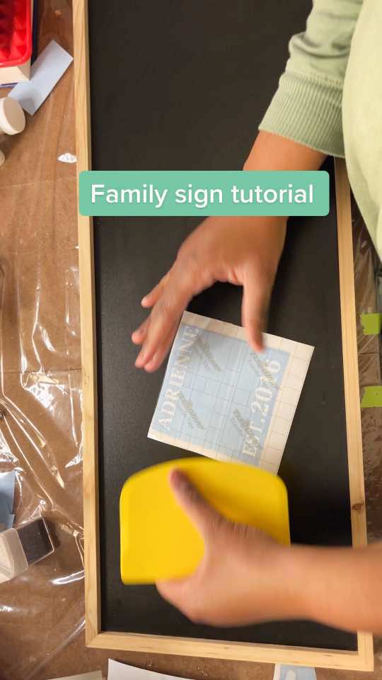 Large family sign  #creativehomes #diyfamilysign#familysign #cricut#weddingsigndiy #diysigns #cricutsignmaking 