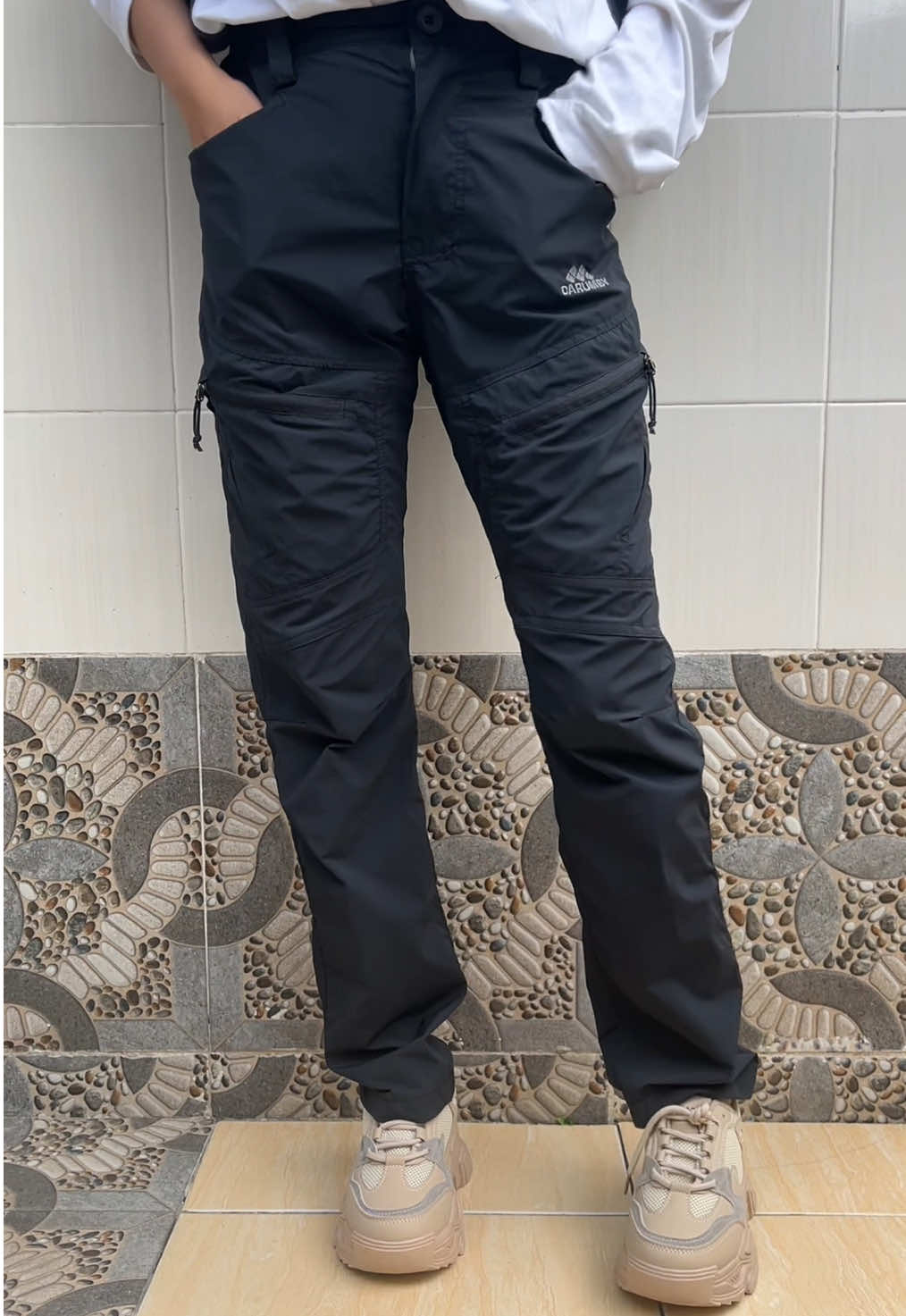 #celanacarumbynouva #carumby #hikingpants #celanahiking 