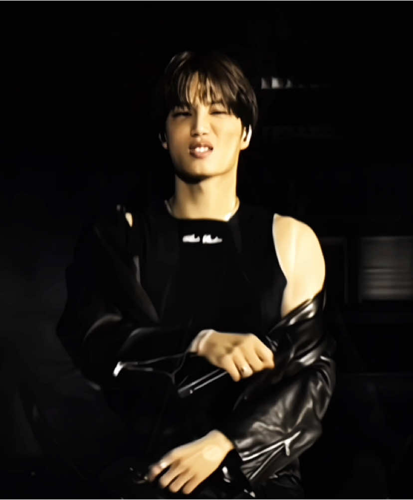edit version #kai #jongin #exo #kimkai #kimjongin #zkdlin #zkdily #kaiedit #jonginedit #erigom #김종인 #카이 #kpop #fyp #xyzbca #edit #kaiexo 