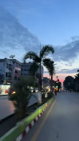 #မြဝတီမြို့ #လှလိုက်တာ☁️