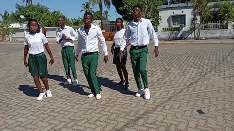 #tiktokmozambique🇲🇿 #videoviral #asameadance #dancer #inside #searching #dancas #realtoroftiktok #dancasdotiktok #mozambique @Leo krazy @Joelson José Muhala @Leonildo Leonel José  #phumu yango