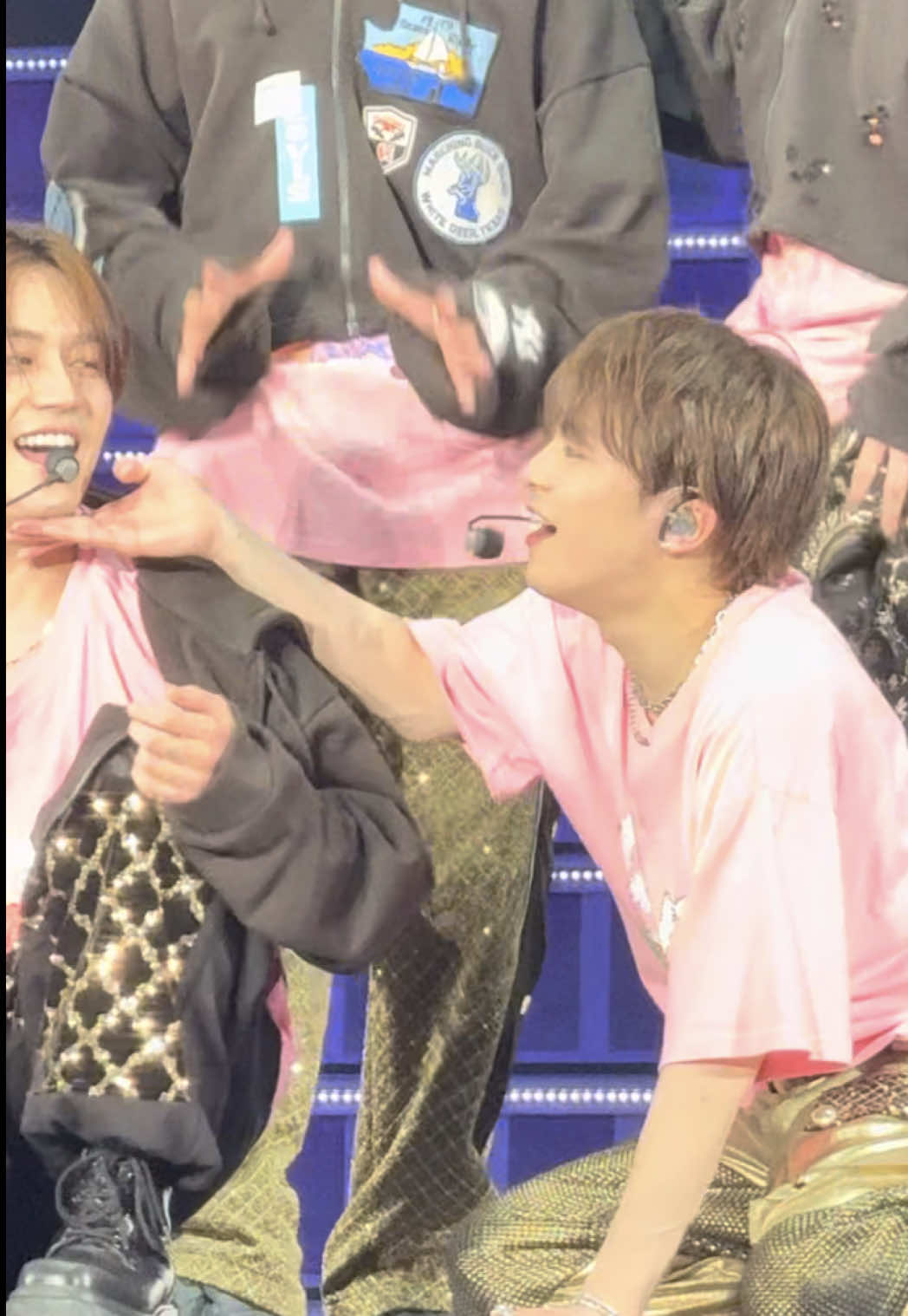 Travis Japan ConcertTour 2025 Vllsual 大阪  🎶Would You Like One？ 最後の松松世界平和すぎる🌏👼🏻💙🧡 #松倉海斗 #松田元太 #宮近海斗 #七五三掛龍也 #吉澤閑也 #中村海人 #travisjapan #トラジャ