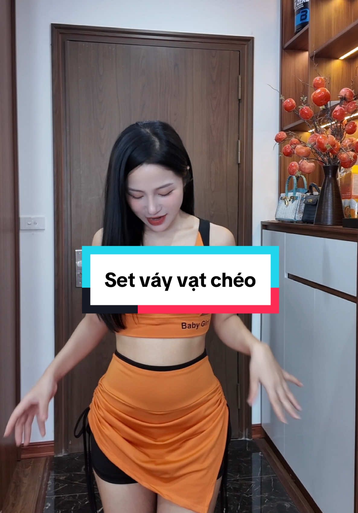 Còn ce nào chưa săn được mã váy vạt chéo thể thao này tranh thủ nha ạ #xuhuong 