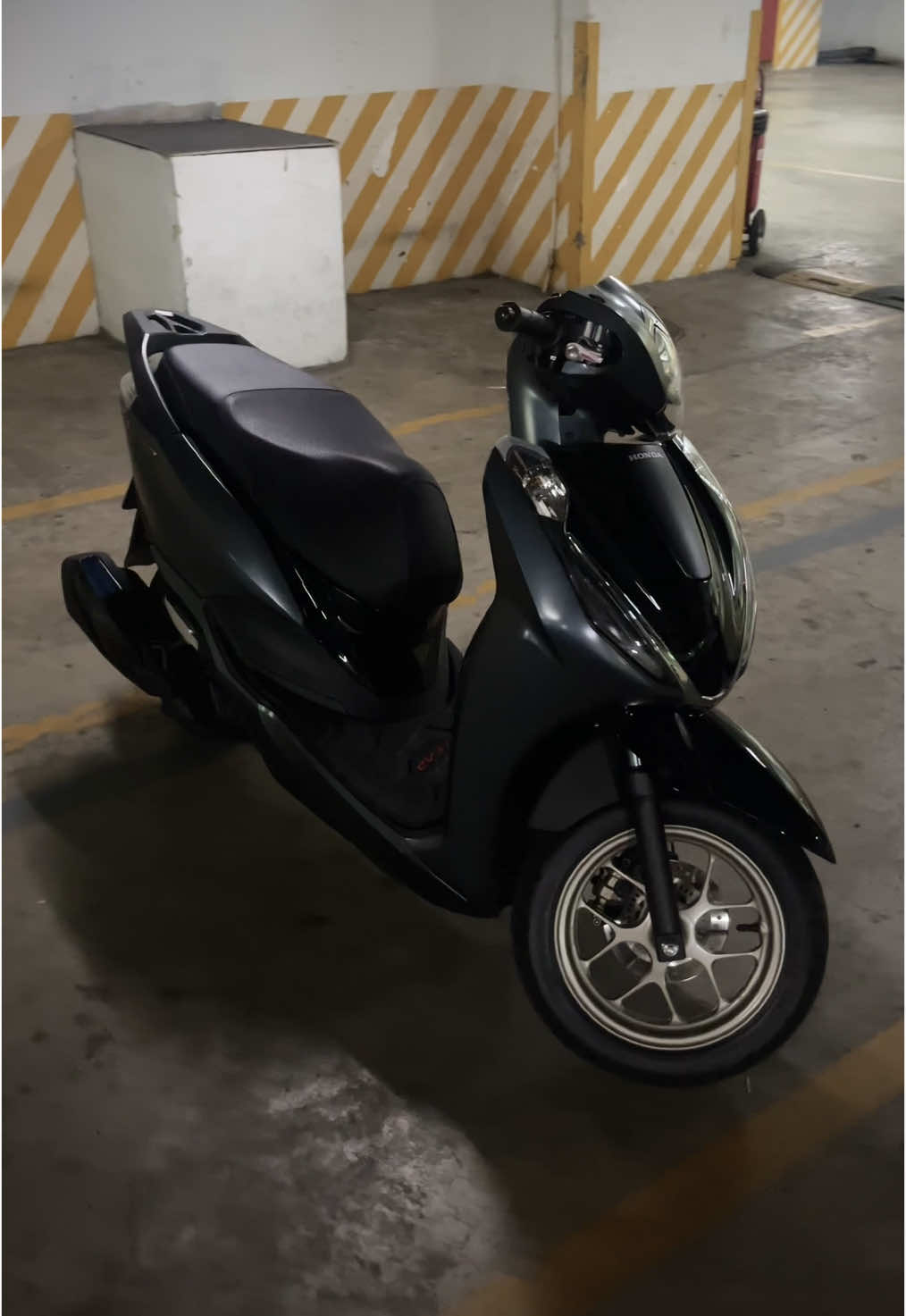 Đơn giản mà đẹp  #lead2025 #leadabs #lead #lead4val #hondalead #lead125 #lead2025donkieng #leaddonkieng #scooter #profender 