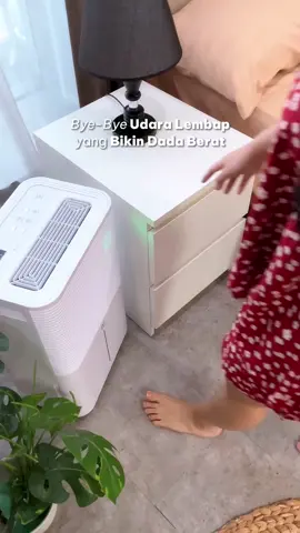 Bangun tidur dada sesak, napas berat? Ternyata karena udara lembap. Untung sekarang ada Milzu dehumidifier. Kamar bebas pengap, napas jadi lega #notale #dehumidifier #homeappliances #homeelectronics #udaralembab #kesehatanpernapasan 