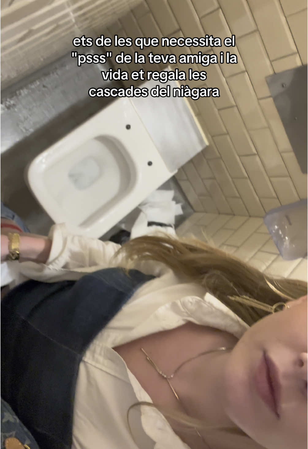 acabo de trobar aquest video a la meva galeria 😂😂 