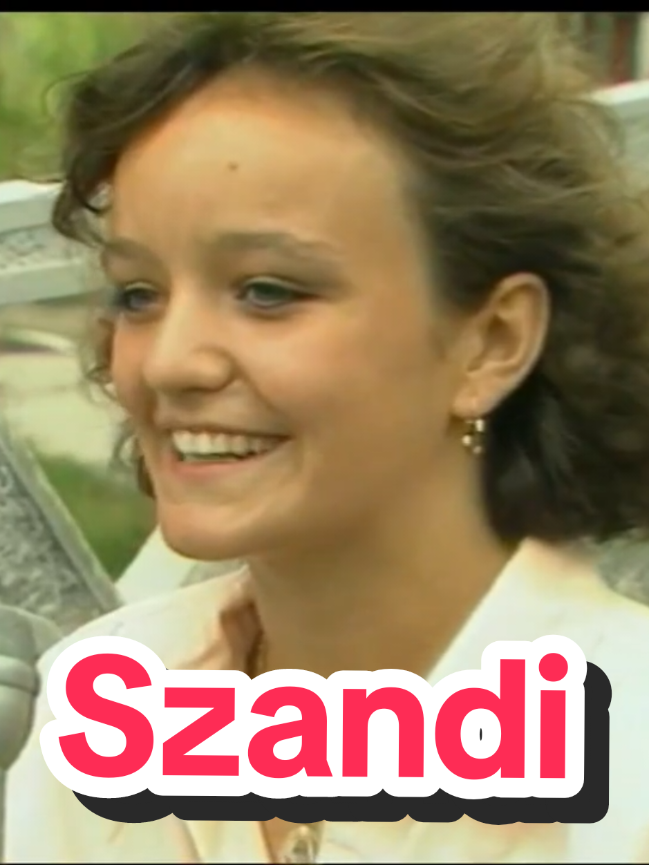 Szandi 🎶 #szandi #pintácsialexandra #pintacsi #pintácsi #alexandra #lo #ló  #lovak #horse #horses #dévényitibor #dévényitibor #tibibacsi #tibibácsi #dévényitibibácsi #devenyitibibacsi #haromkivansag #háromkívánság #három #harom #kívánság #kivansag 