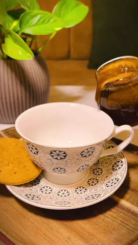 كما أراني، لا كما يظنّون🌱☕️ .. #your_coffee #قهوه #قهوتي #قهوة_المساء #coffee #الشعب_الصيني_ماله_حل😂😂 #fpy #foruyou #foryoupage #grow 