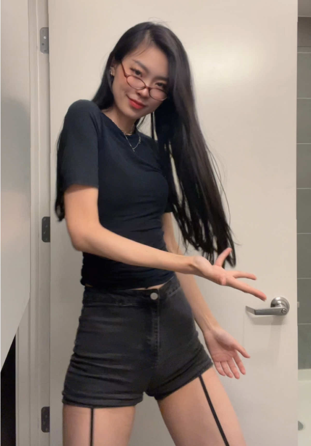 😎