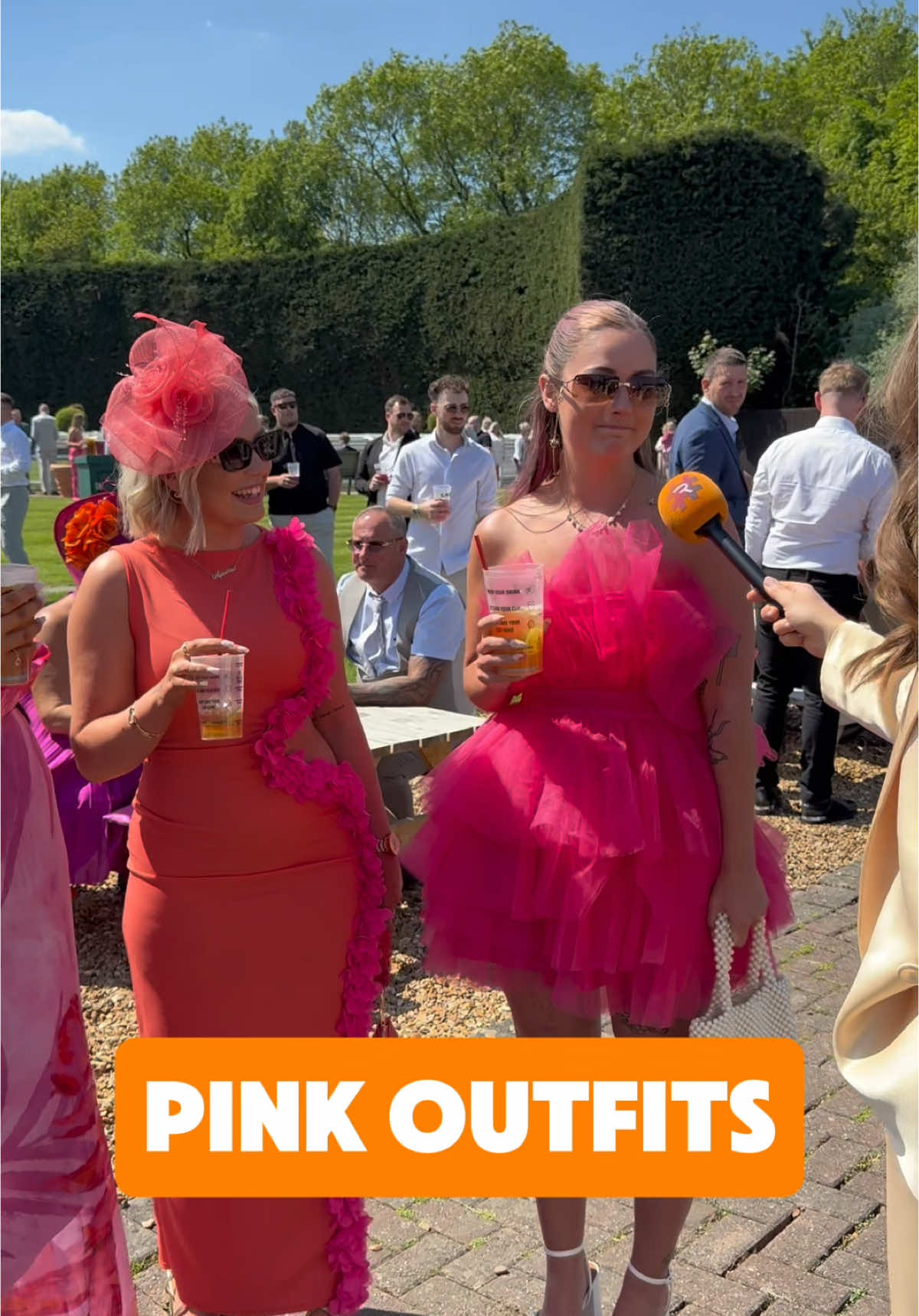 Matching style on the racecourse 🤩 #RacedayTV #HorseRacing #Fashion