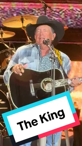 The King ✨#georgestrait #thekingofcountrymusic #philadelphia 
