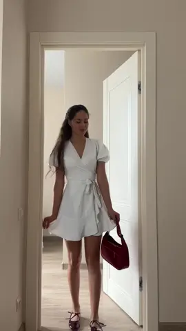У меня другой стиль)🤭 В телеграмме оставила ссылочки на образы🤍