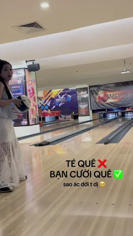 ĐAU 1 QUÊ 10 VÌ GIỌNG CƯỜI TỤI NÓ Á 🥹🥹🥹 mắc 1 sai lầm đến tận 2 lần 😭#bowling #que #fyp #duyenngot #xh 