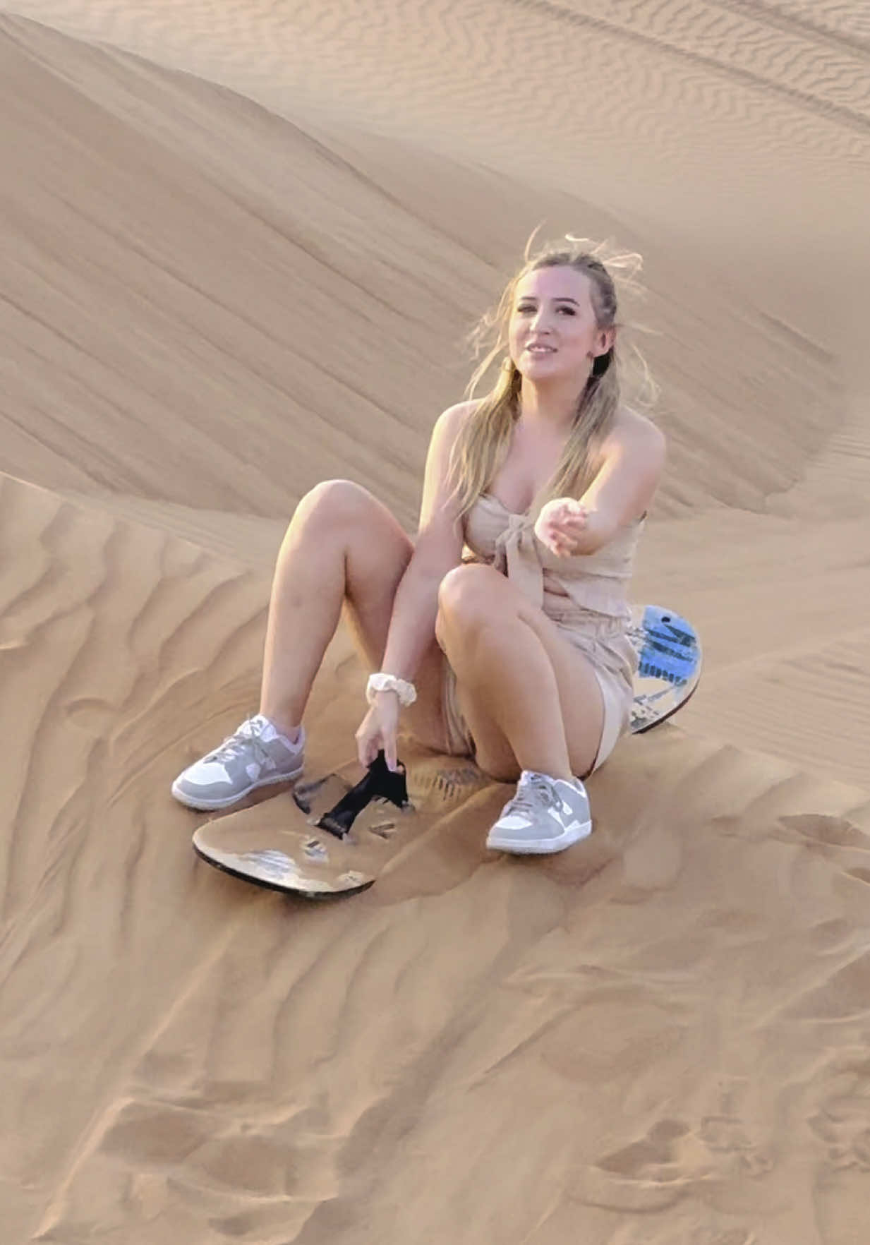 #Book_Now_Your_Dream_Adventure #sandboarding #adventure #sandboard #desert #sanddunes #photography #dubaidesertsafari #desertphotography #dubailifestyle 