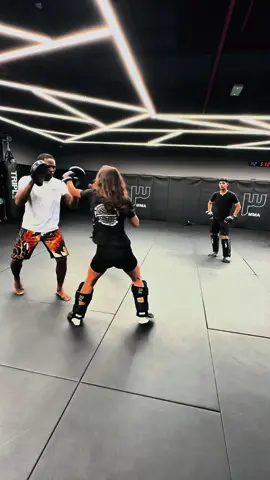 I love these kids  #mmastriking #striking #dubai #dubaikids 