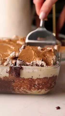 Mexican Chocolate Tres Leches Cake ✨🤎 Inspired by Mexican Chocolate, this cake is sweet with a little spice. It has the softest spiced chocolate sponge soaked in a cinnamon triple milk mixture. Covered with whipped cinnamon cream and a dusting of cinnamon, this cake is moist, gooey, chocolatey with all those warm spiced flavours.  Made without eggs or dairy this recipe is part of my exclusive subscription content and can be accessed by joining my subscription on either my website or Instagram (please see the link in my bio for more info!!) 🫶🏼 #mexicanchocolate #treslechescake #milkcake #chocolatecake #cinnamoncake #egglessbaking #dairyfree #eggfreebaking #baking #dairyfreebaking #thanksgivingdesserts 