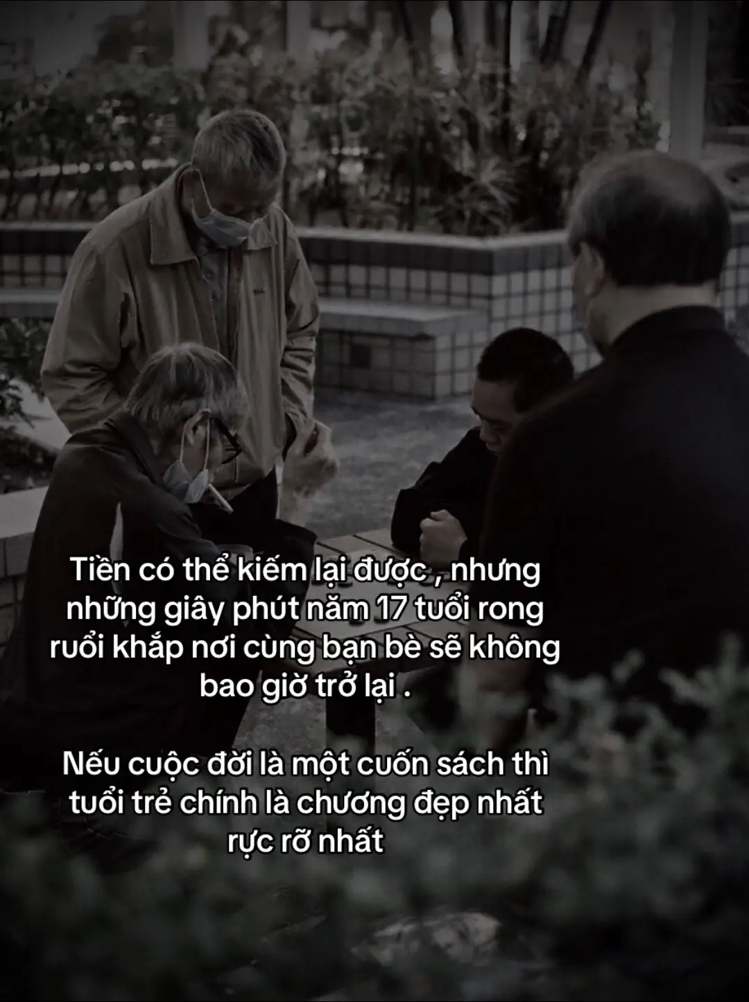 Tiền có thể kiếm lại được , nhưng những giây phút năm 17 tuổi rong ruổi khắp nơi cùng bạn bè sẽ không bao giờ trở lại .  Nếu cuộc đời là một cuốn sách thì tuổi trẻ chính là chương đẹp nhất rực rỡ nhất#viralvideo #top1xuhuongtiktok 