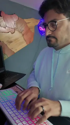 أفضل طريقة تخطي المقالات المكتوبة باستخدام الذكاء الاصطناعي  Humbot.AI can rewrite AI-generated essays to make them undetectable by AI detectors”  #HumbotAI #AI #Writing #AIWritingTool #AIContentCreation #MakeWritingHumanLike #ContentOptimization