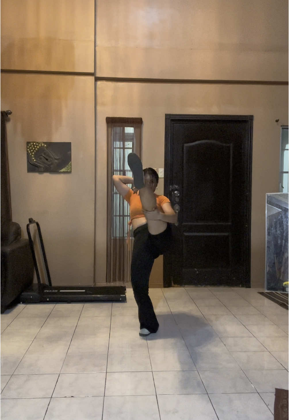 So tiring and the musiiicc is so hard 😭  #waacking #waackingdance #waackingchallenge #waack #waacker #dance #dancer #freestyle #waackingfreestyle #fyp 