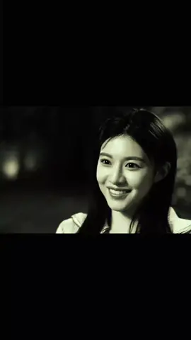 حُضْنُكَ أَمْنٌ، لا يُضَاهِيهِ أَمَانْ، وَصَدَاهُ فِي قَلْبِي كَصَوْتِ الأَذَانْ.#كتاباتي  #كتيب_الاطباء_المقييمين #goyounjung #residentplaybook #كيدراما #foryoupage #foryou #kidrama #f #fyp #fyp #viral #foryoupage #foryou #f #kidrama #fyp 