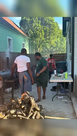 We definitely did it big for my brother welcome home party and for Mother’s Day. My family knows how to party all night long. #familyovereverything💯 #Welcomehomebigbro 