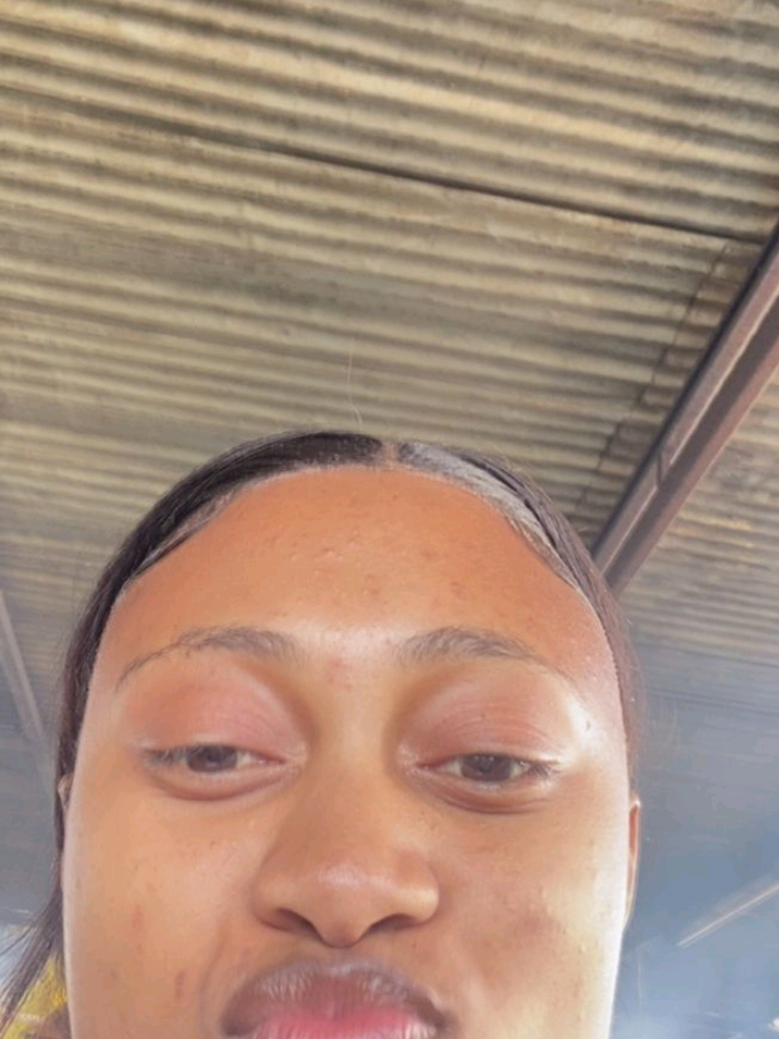 I decided to give these templates a try♡#template #templates #prettycool #universityseries #OOTD #outfitoftheday #campus #varsityvibesa #legit #newbalance